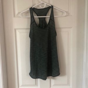 Lululemon Essential Tank Size 4